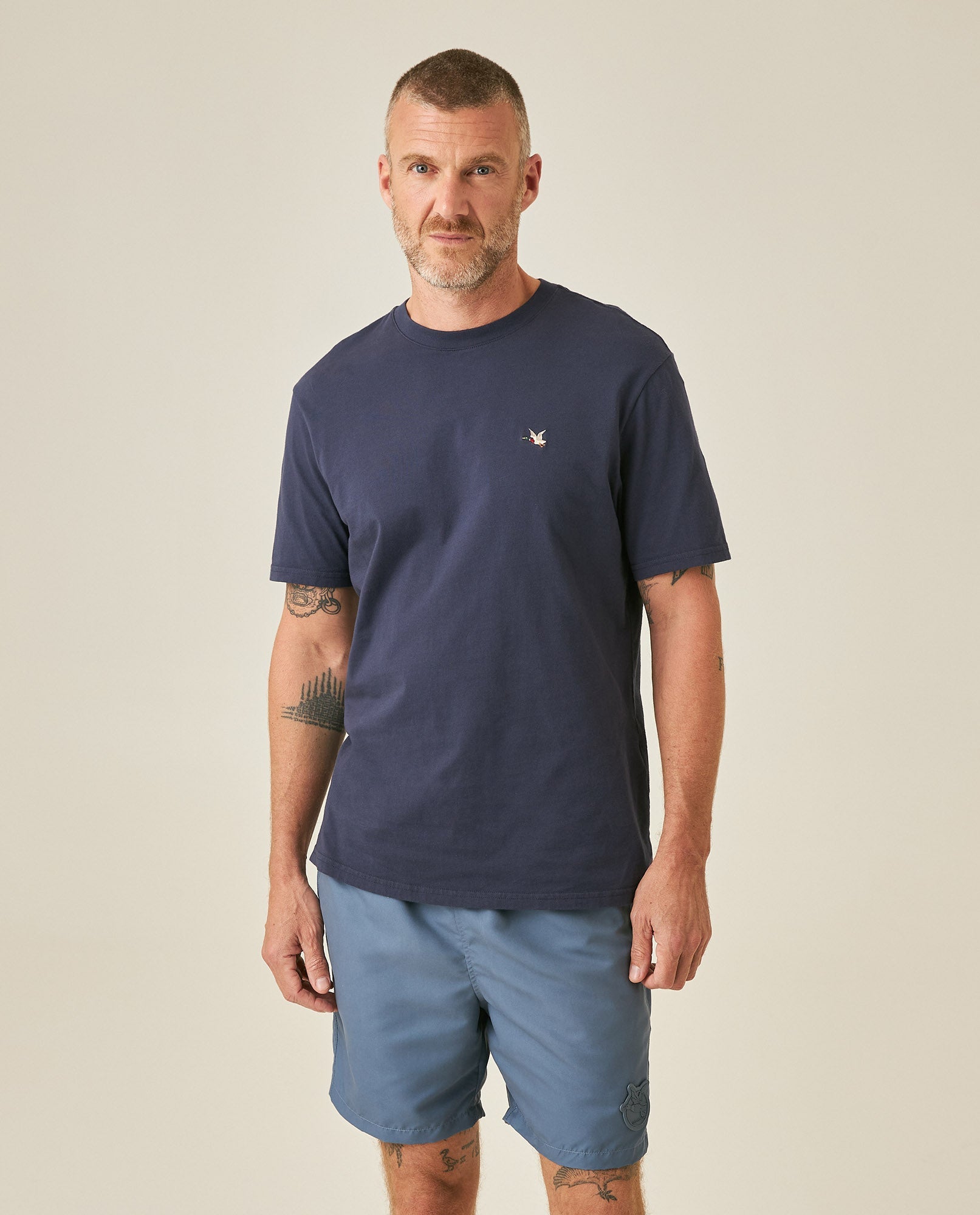 Men's T-Shirt Slim Fit Short Sleeve Crewneck Cotton Vibrant Embroidered Duck Heart Point Chest - Blue