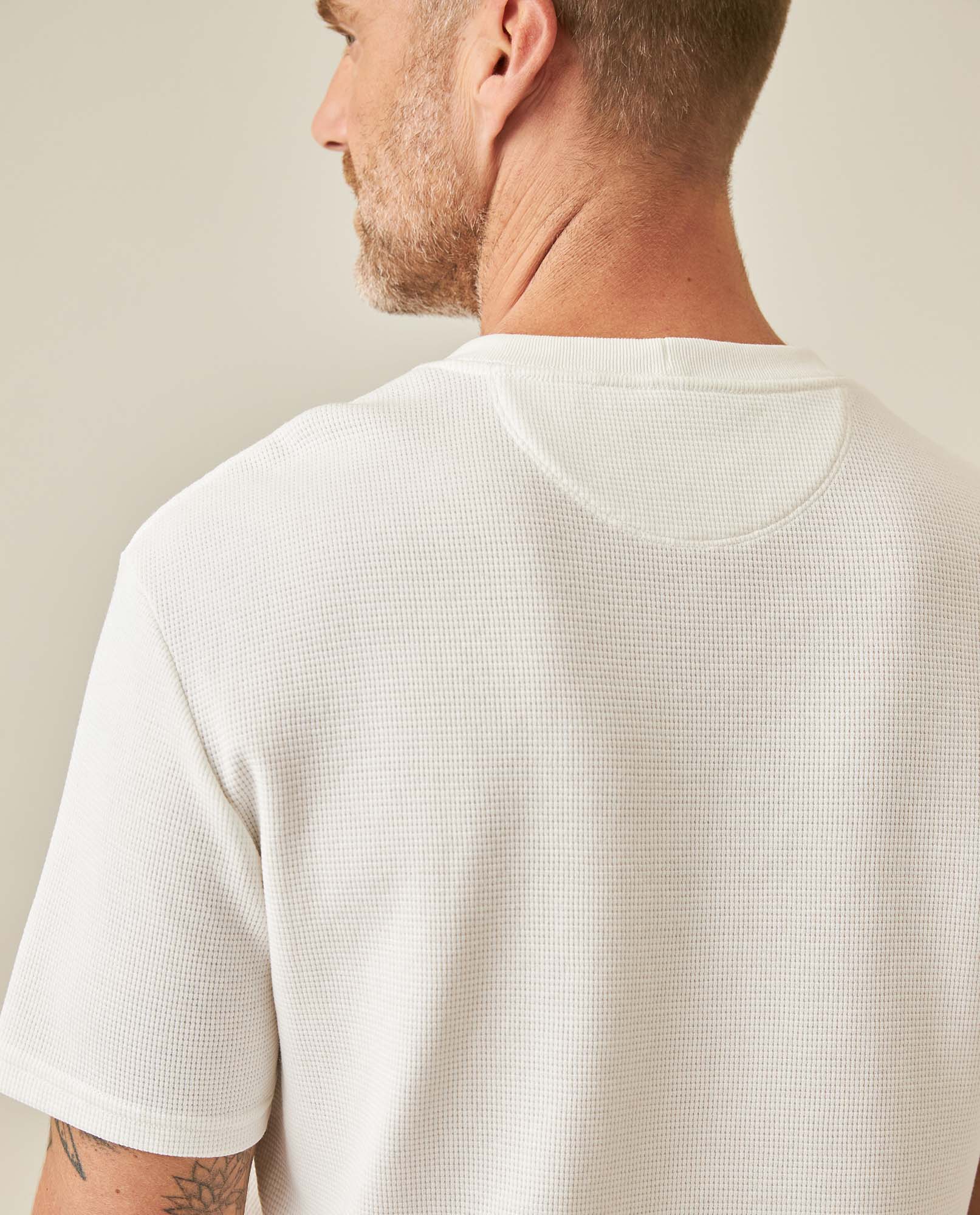Men's T-Shirt Slim Fit Short Sleeve Cotton Polyester Waffle Texture Chest Embroidery Overlay Label - Raw